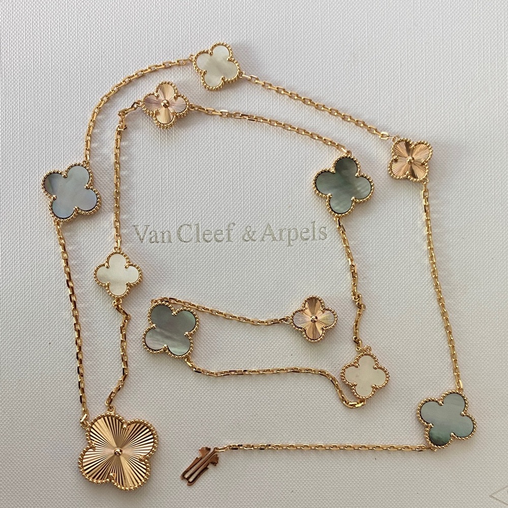 Van Cleef & Arpels Gold Necklace with Mother-of-Pearl and Green Alhambra Motifs